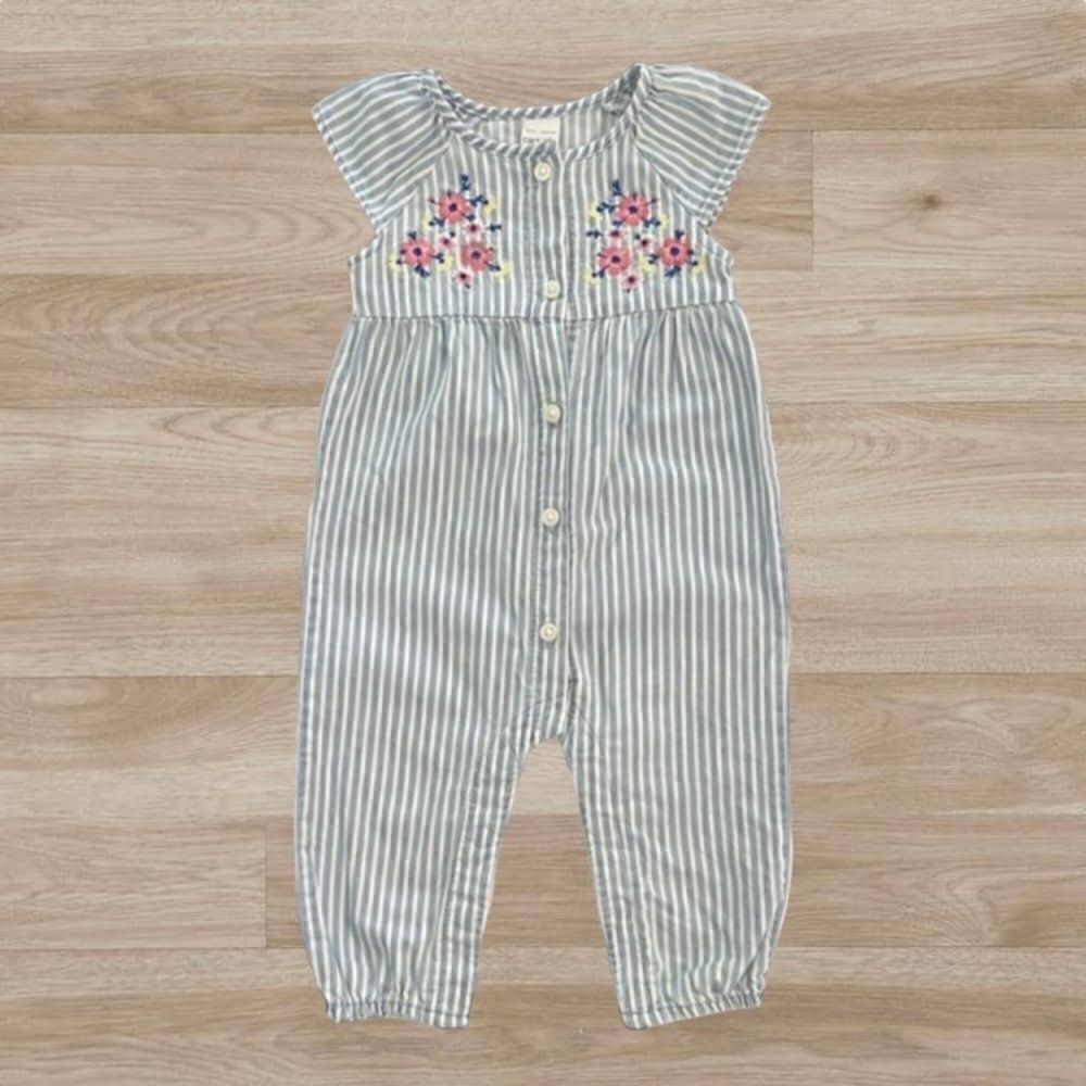 Baby Girl‎ Carter's Embroidered Jumpsuit 6 months